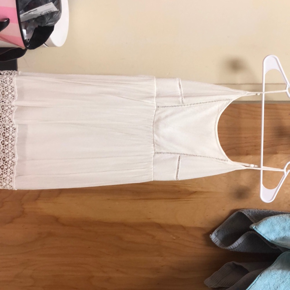 LA Hearts white dress